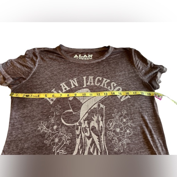 Alan Jackson Brown Short Sleeve Tee - Picture 5 of 5